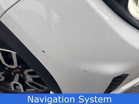 Used 2024 GMC Sierra 1500 AT4 w/ Technology Package image 11