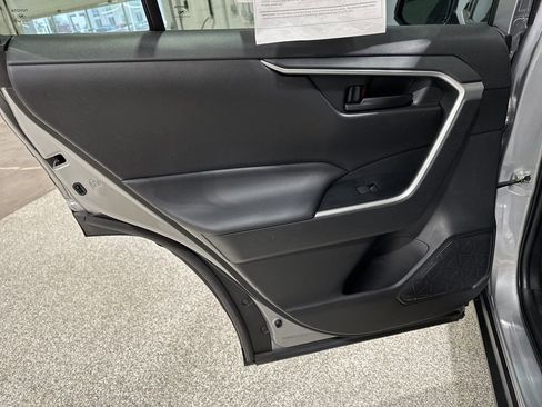 Certified 2022 Toyota RAV4 LE image 14