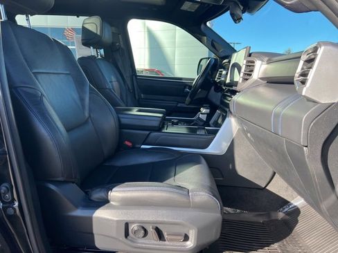 Used 2023 Toyota Tundra Platinum image 11