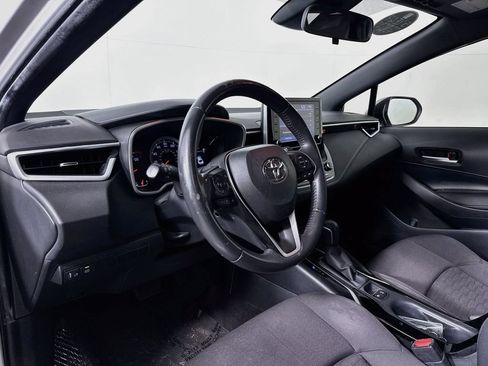 Used 2021 Toyota Corolla SE w/ Carpet Mat Package (TMS) FWD image 9