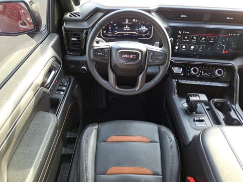 Certified 2023 GMC Sierra 1500 AT4 w/ Technology Package image 10