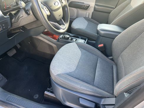 Used 2022 Ford Maverick XLT image 13