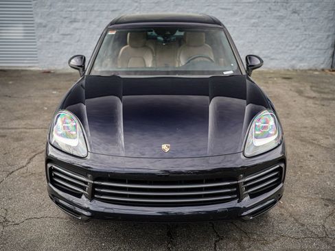 Used 2021 Porsche Cayenne w/ Premium Package AWD/4WD image 6