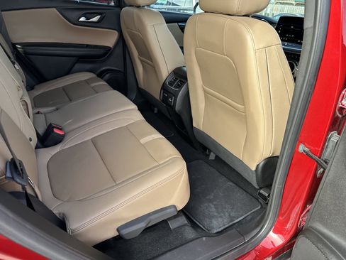Used 2024 Chevrolet Blazer Premier image 30