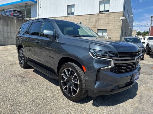 Used 2021 Chevrolet Tahoe RST w/ Luxury Package AWD/4WD image 8