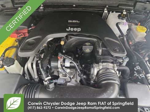 Certified 2021 Jeep Wrangler Unlimited Rubicon w/ Cold Weather Group image 25