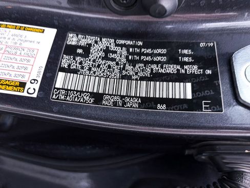 Used 2019 Toyota 4Runner Limited AWD/4WD image 39