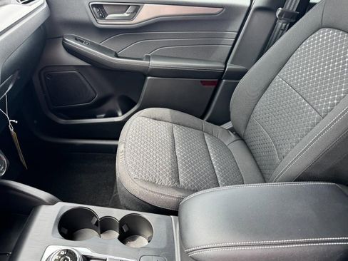 New 2025 Ford Escape Active w/ Cold Weather Package image 8