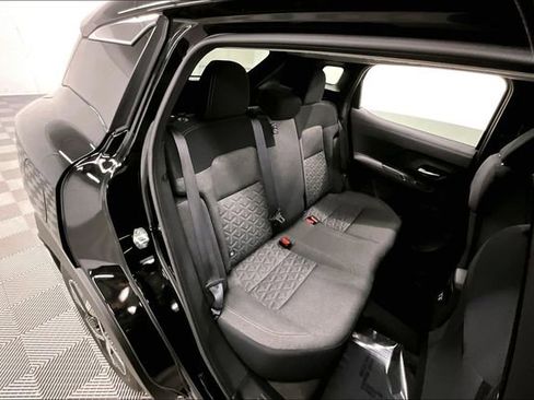 New 2026 Nissan Kicks SV w/ Charging Package image 32