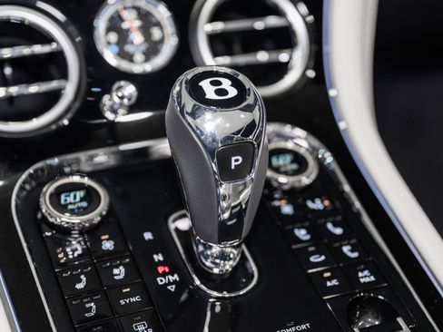New 2026 Bentley Continental GTC AWD/4WD image 40