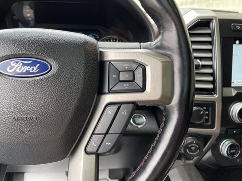 Used 2018 Ford F150 Platinum w/ Technology Package AWD/4WD image 25