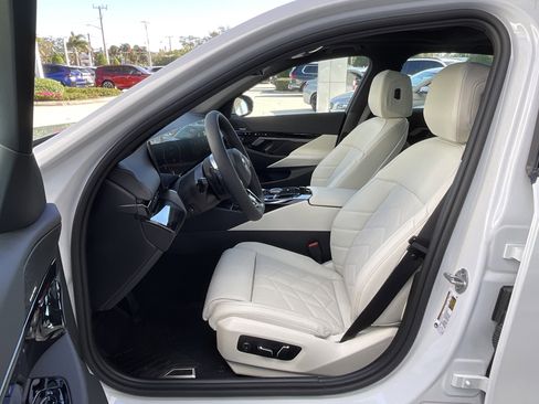 New 2026 BMW 530i 530i w/ M Sport Package image 10