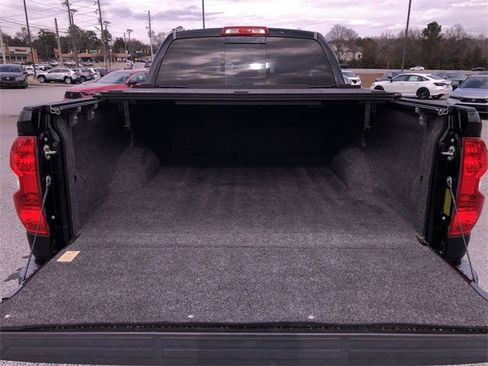 Used 2017 Toyota Tundra Limited image 38