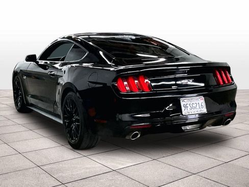 Used 2017 Ford Mustang GT w/ GT Performance Package RWD image 13