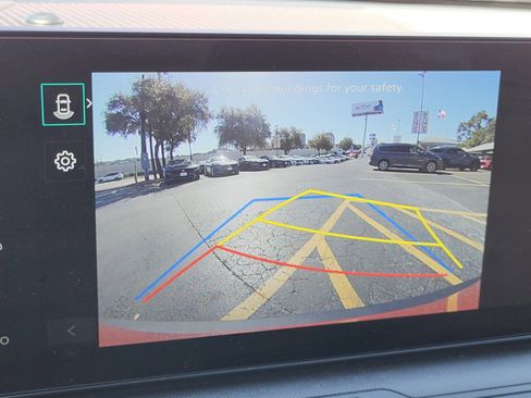 Used 2025 Kia K4 EX image 21