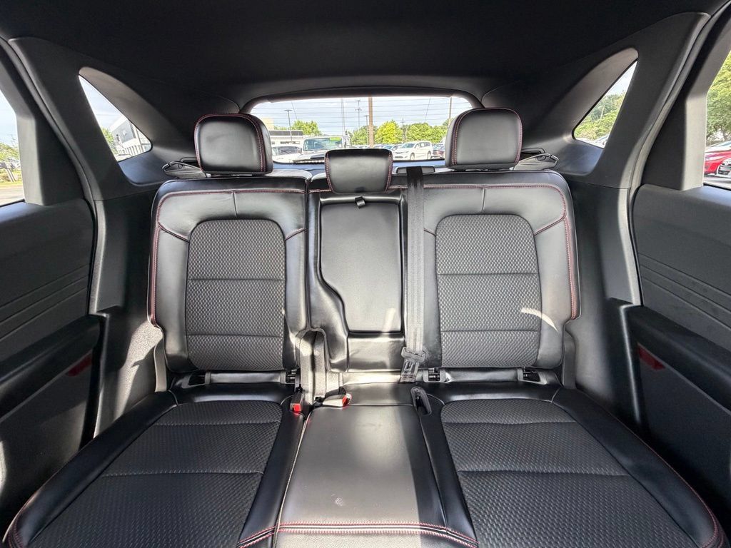 Used 2023 Ford Escape ST-Line w/ Tech Pack #1 FWD image 25