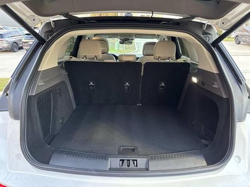 Used 2020 Lincoln Corsair Reserve w/ Equipment Group 201A image 8