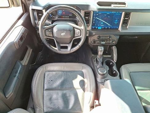 Used 2022 Ford Bronco Outer Banks image 11