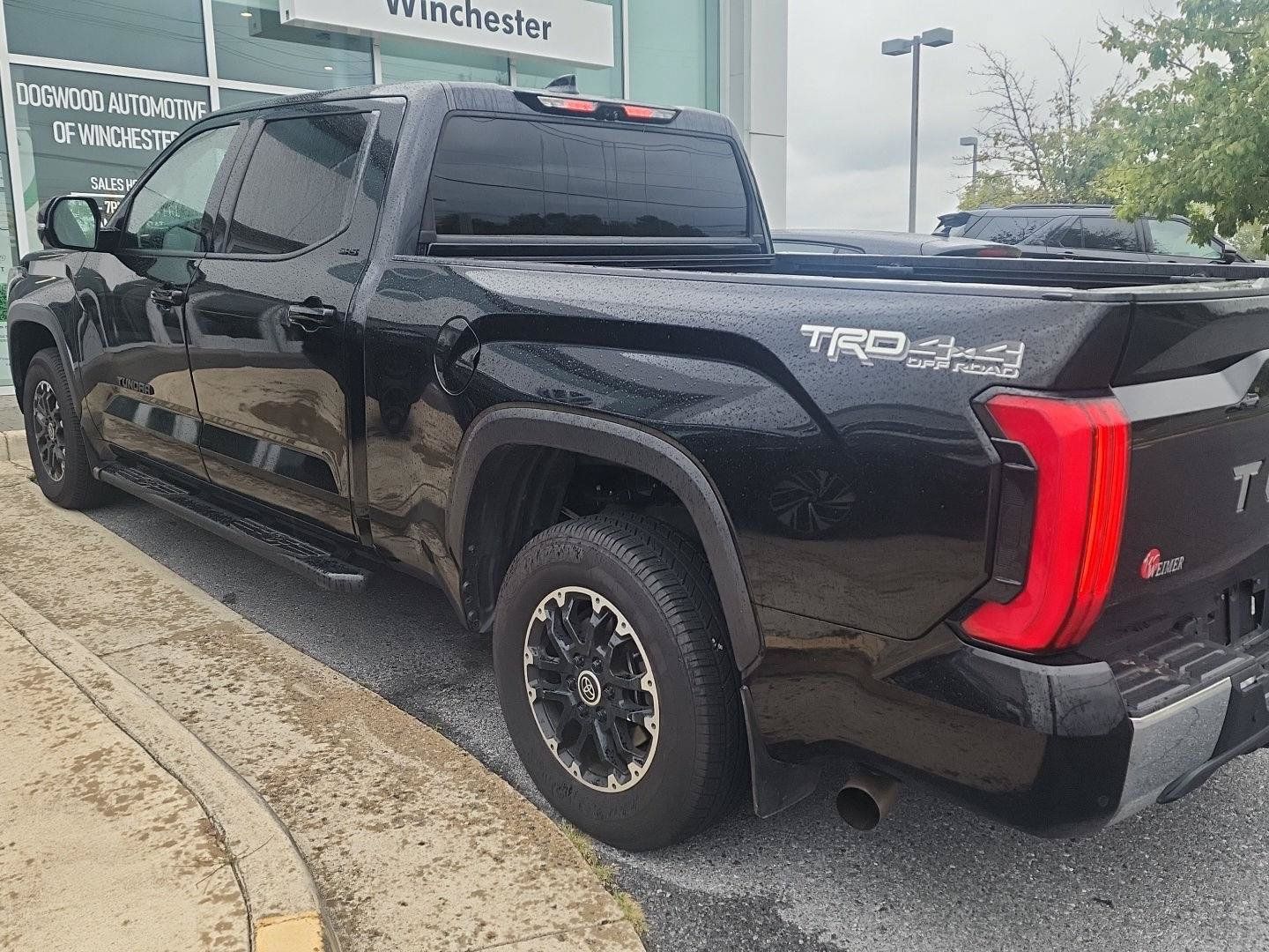 Used 2022 Toyota Tundra SR5 w/ TRD Off-Road Premium Package AWD/4WD image 5