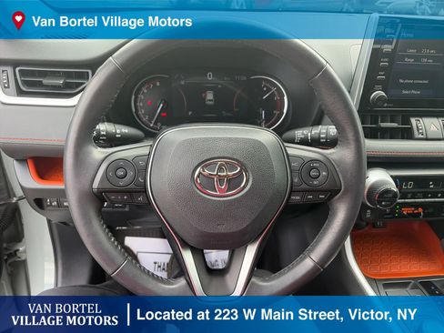 Used 2019 Toyota RAV4 Adventure w/ Cold Weather Package AWD/4WD image 18