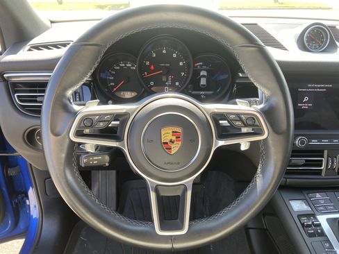 Used 2020 Porsche Macan image 13