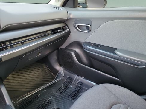 Certified 2025 Kia K4 EX FWD image 22
