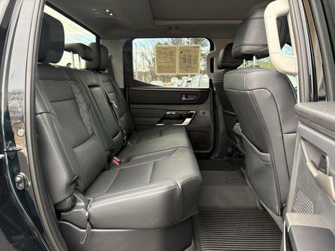 Used 2024 Toyota Tundra Limited image 29