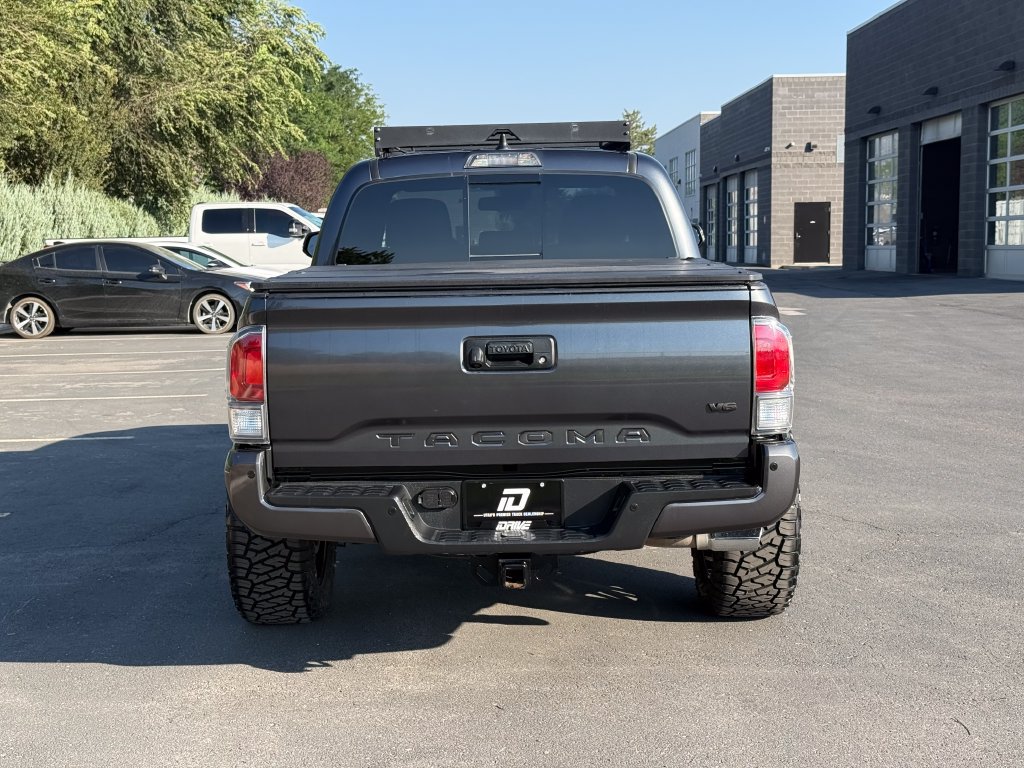 Used 2022 Toyota Tacoma TRD Sport w/ Technology Package AWD/4WD image 11