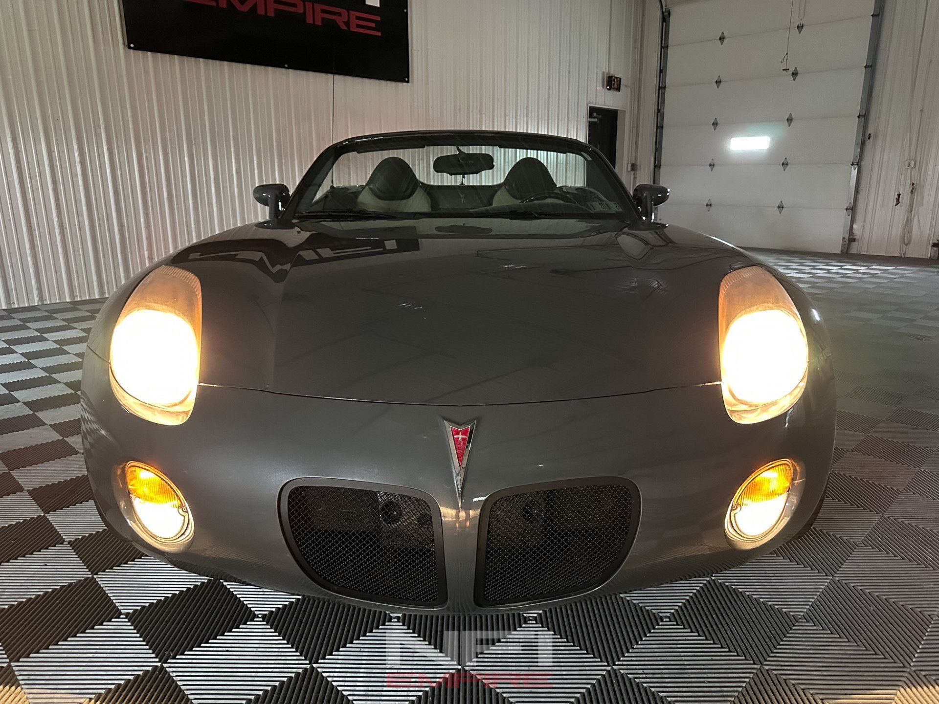 Used 2008 Pontiac Solstice Convertible w/ Premium Package RWD image 48