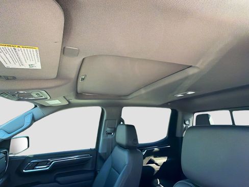 Used 2022 Chevrolet Silverado 1500 LTZ w/ LTZ Premium Package image 27