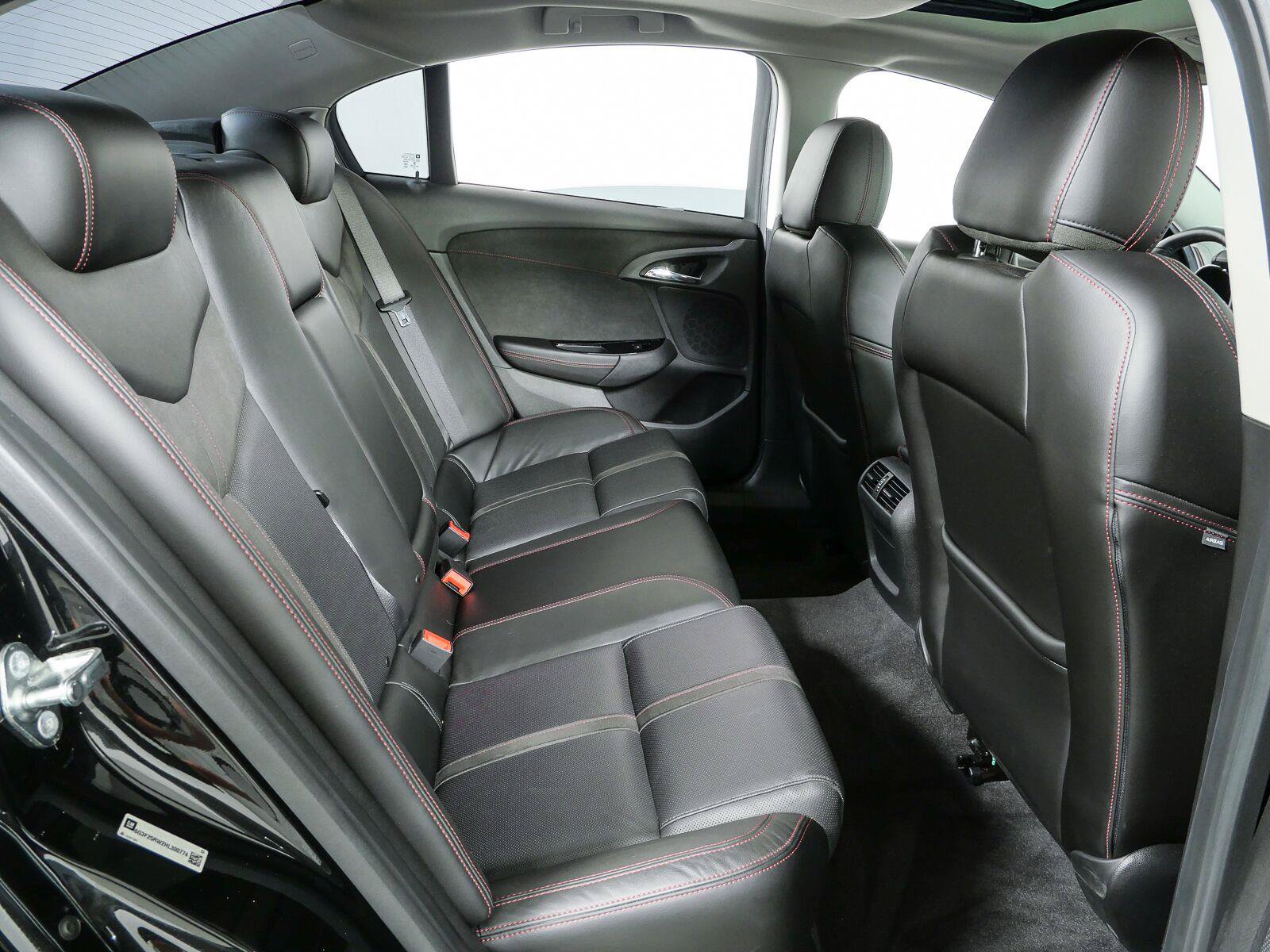 Used 2017 Chevrolet SS RWD image 23