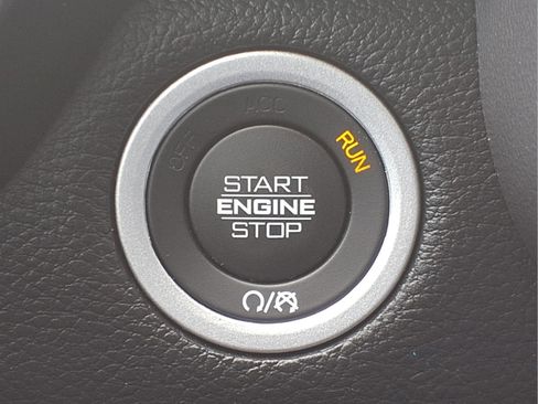 Used 2024 RAM 1500 Lone Star image 15