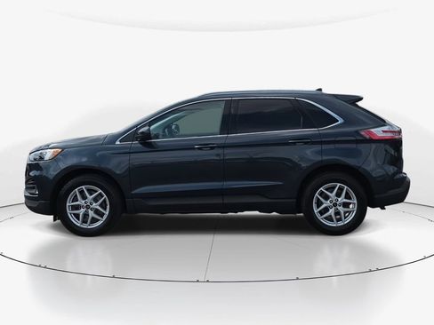 Used 2023 Ford Edge SEL w/ Convenience Package image 9