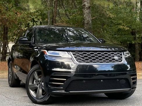 Used 2021 Land Rover Range Rover Velar R-Dynamic S image 10