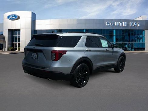 Certified 2023 Ford Explorer ST-Line w/ Class IV Trailer Tow Package RWD image 5
