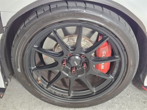 Used 2017 Lexus RC 200t F Sport image 11