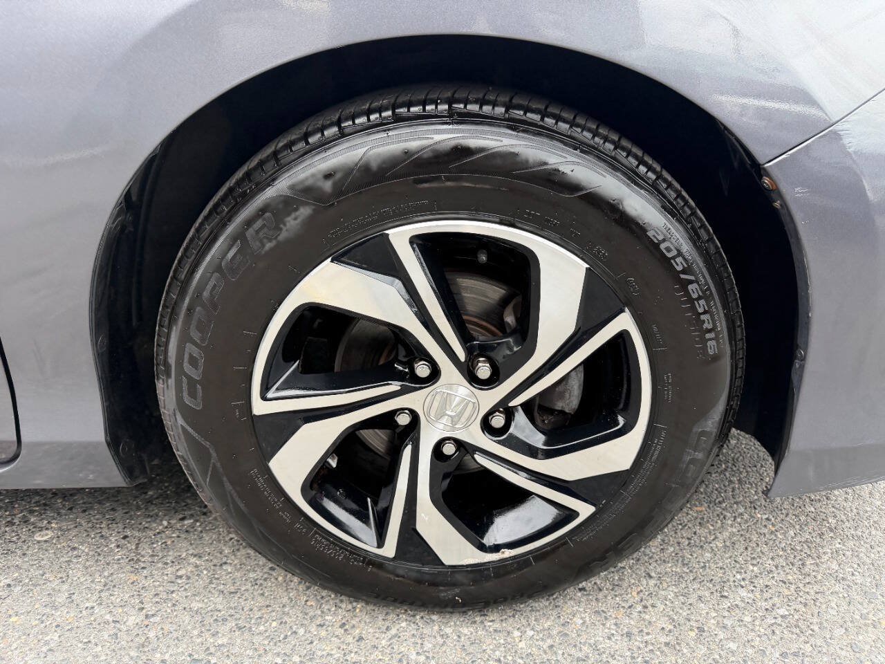 Used 2016 Honda Accord LX image 13