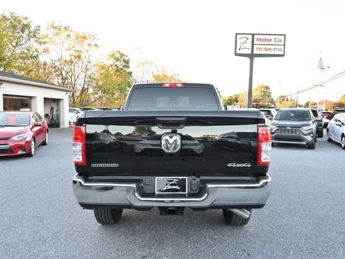 Used 2024 RAM 2500 Big Horn w/ Bed Utility Group image 8