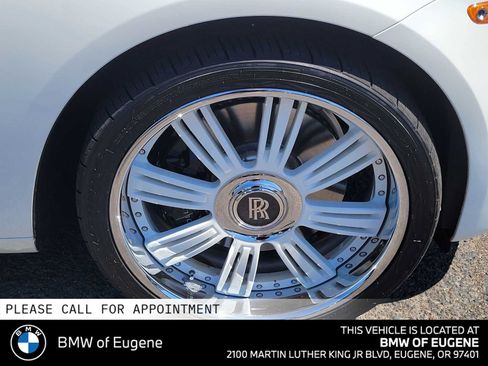Used 2012 Rolls-Royce Ghost RWD image 9