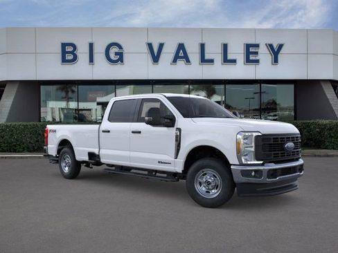 New 2026 Ford F250 XL w/ FX4 Off-Road Package image 7