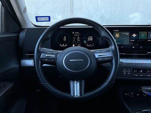 Used 2025 Hyundai Kona SEL image 34