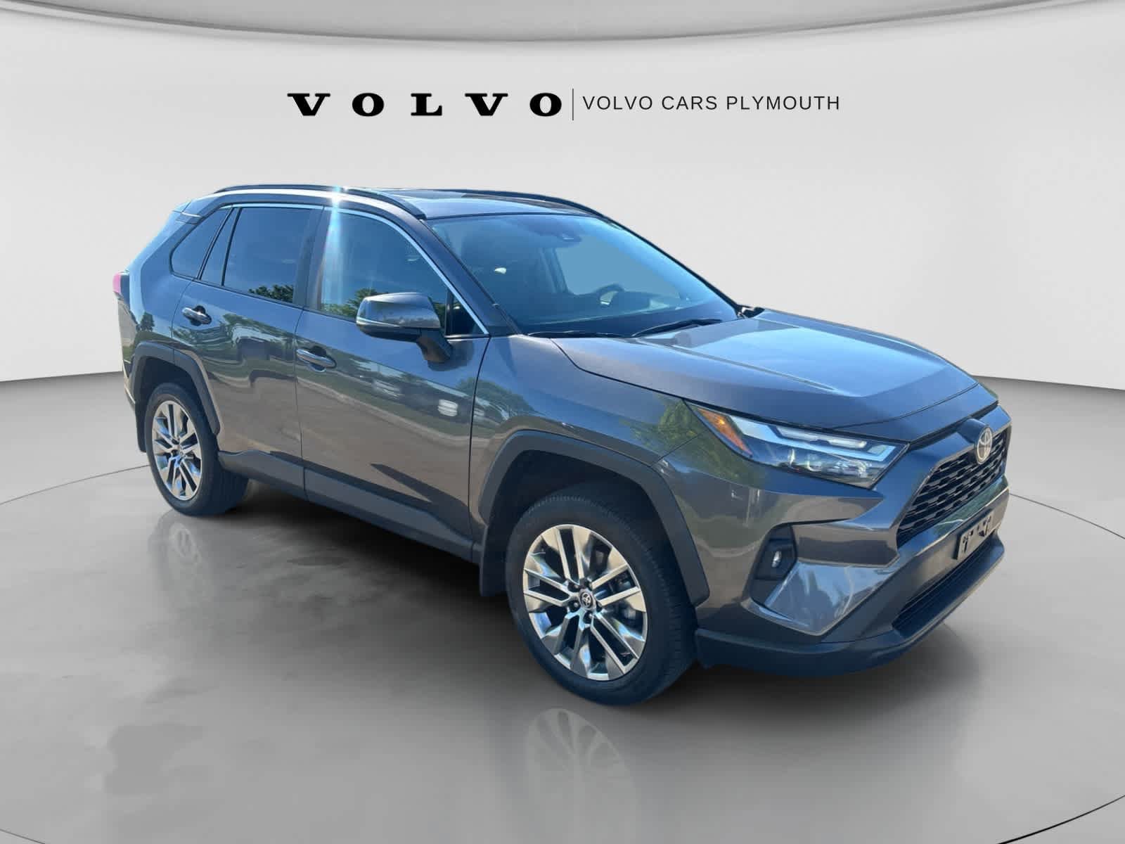 Used 2022 Toyota RAV4 XLE Premium AWD/4WD image 54