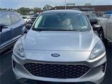 Certified 2022 Ford Escape SE w/ Convenience Package image 2