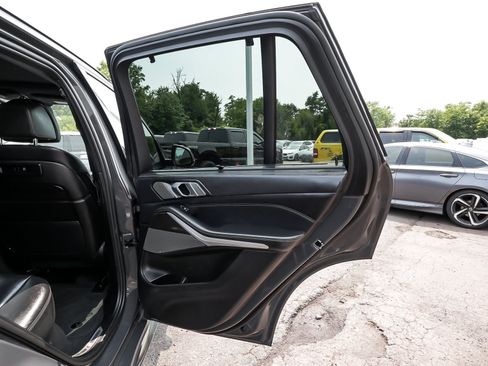 Used 2022 BMW X5 M50i w/ Executive Package AWD/4WD image 14