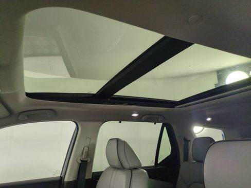 Used 2025 Honda Pilot Elite image 20