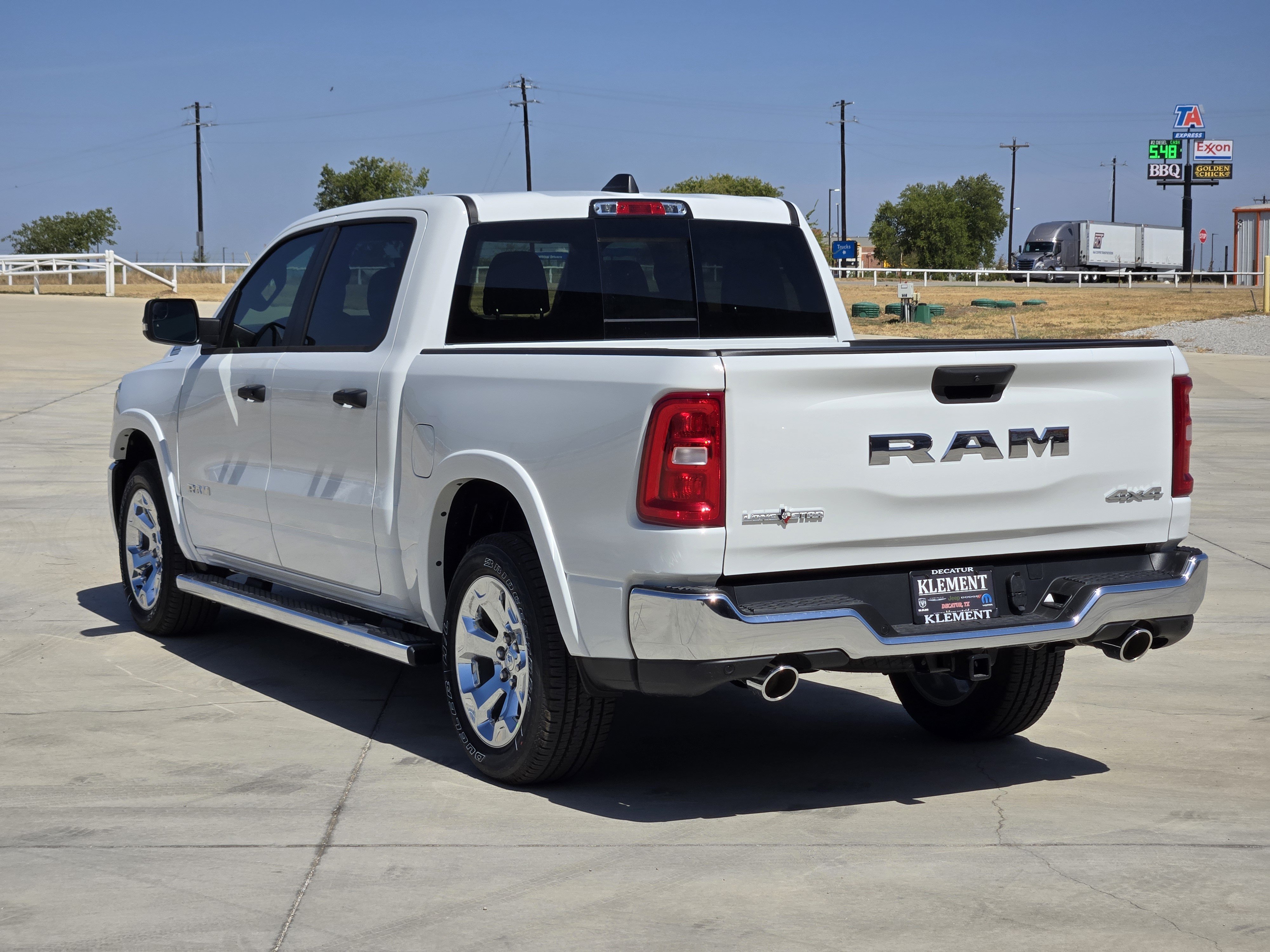 New 2026 RAM 1500 Lone Star AWD/4WD image 4