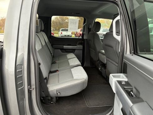 Used 2022 Ford F150 XLT w/ Equipment Group 302A High AWD/4WD image 18
