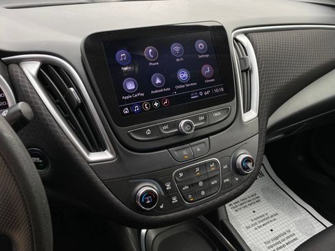 Used 2023 Chevrolet Malibu LT image 14