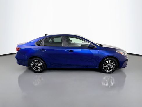 Used 2024 Kia Forte LXS FWD image 11