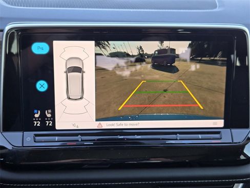 New 2026 Volkswagen Atlas SEL image 15